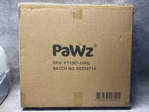 Group of Pawz products and pet stairs - 3