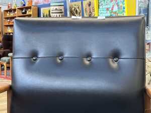 Pair of mid-century armchairs - 5