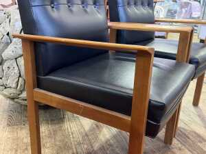 Pair of mid-century armchairs - 6