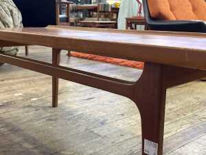 Mid-century teak coffee table - 4