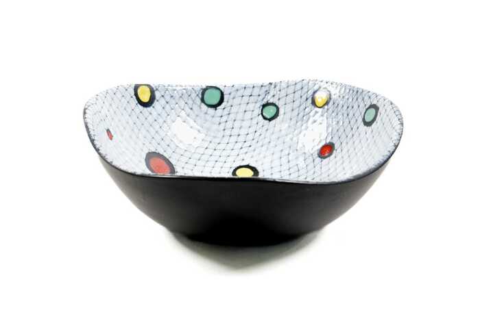 Mid-century Italian 'fishnet' style ceramic bowl
