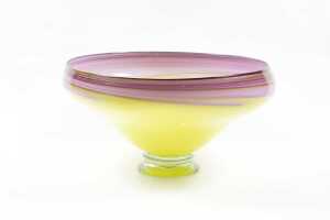 James McMurtrie art glass centrepiece bowl in yellow and purple