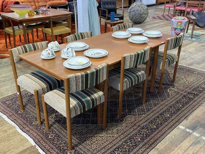 Mid-century teak seven piece dining suite
