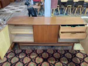 Mid-century teak sideboard - 3