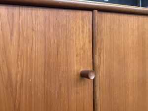 Mid-century teak sideboard - 5