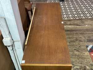 Mid-century teak chest of drawers or dressing table - 7