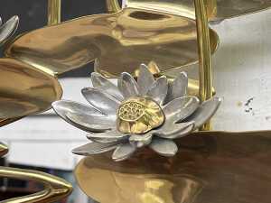 Bijan Bahar (1936-2013), (Lotus pond) 1987, brass and aluminium wall sculpture - 4