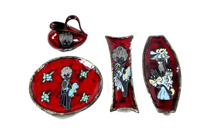 Four San Marino mid-century ceramic pieces