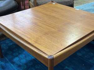 Parker mid-century teak coffee table - 2