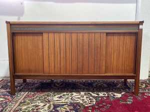Kriesler Multi Sonic mid-century stereogram