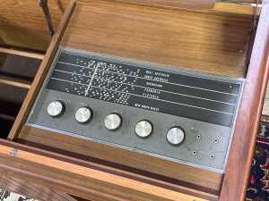 Kriesler Multi Sonic mid-century stereogram - 4
