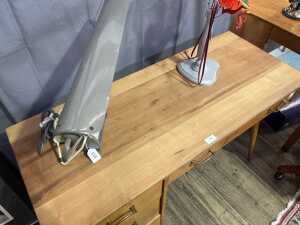 Mid-century myrtle desk - 4