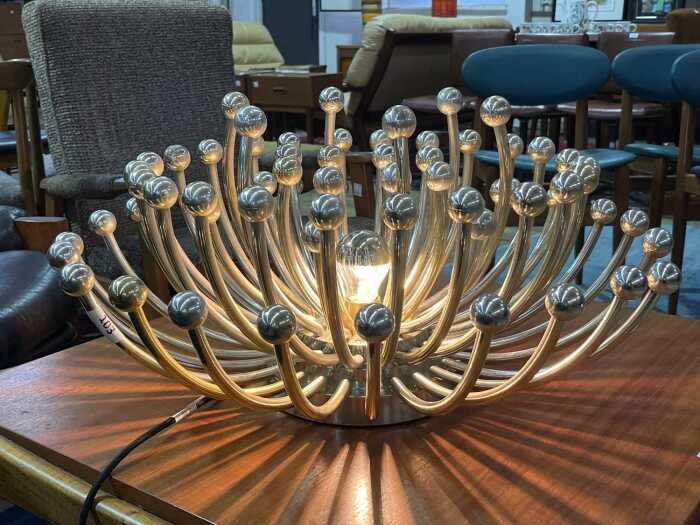 Valenti Milano Pistillo Italian lamp