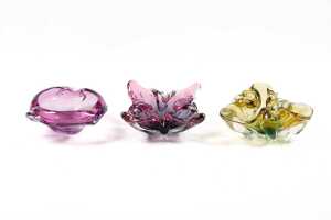 Three mid-century art glass bowls/ashtrays