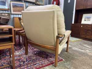 Tessa T21 armchair - 2