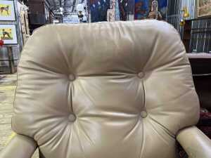 Tessa T21 armchair - 5