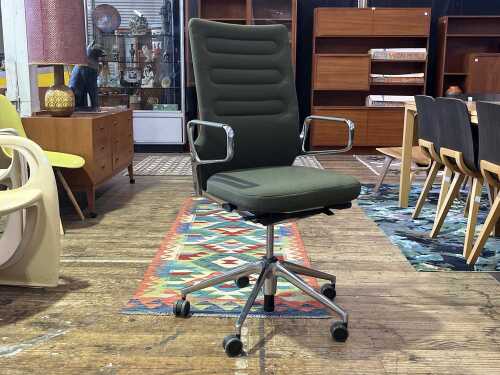 Vitra AC5 office chair