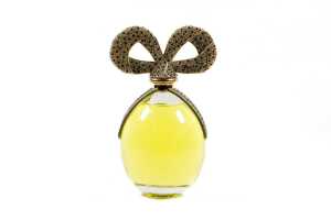 White Diamonds by Elizabeth Taylor large factice (shop display) glass perfume bottle