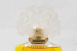 Carolina Herrera Flore large factice (shop display) glass perfume bottle - 2