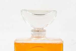 Pierre Cardin Cardin large factice (shop display) glass perfume bottle - 2