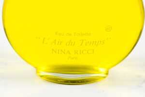 Two Nina Ricci L'Air du Temps large factice (shop display) Lalique glass perfume bottles - 3