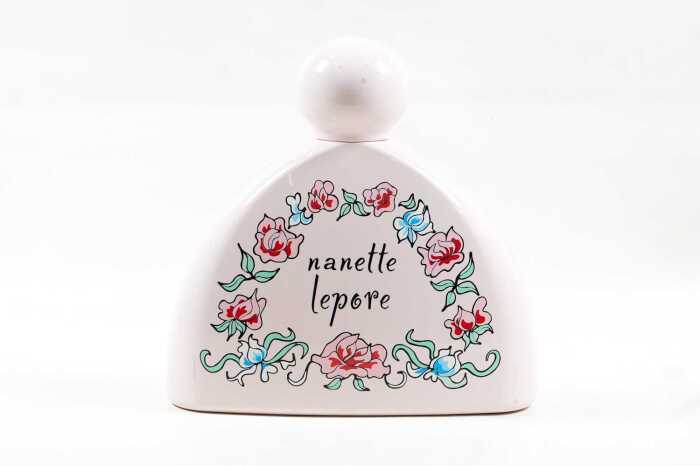 Nanette Lepore Eau de Parfum large factice (shop display) plastic perfume bottle