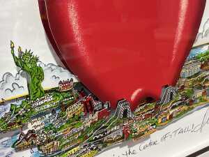 Charles Fazzino (1955-), The Apple-ly in the Centre of it All!, 130/300 DX. Mixed media 3D collage - 3