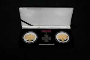 Sands of Gallipoli Men of Valour silver medallion set