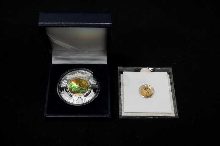 Seven Wonders of the World, The Great Wall of China silver and gold proof coins