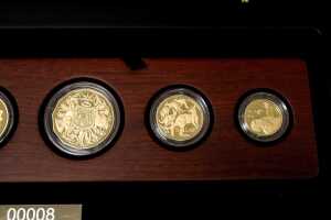 Australian 2014 six-coin gold proof year set, 24ct gold 113.54g total - 2