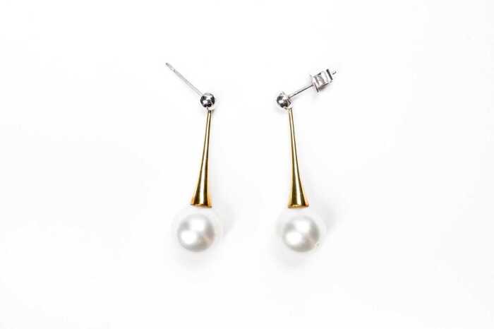 A pair of South Sea pearl drop earrings in 18 carat two tone gold