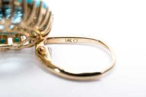 A pair of blue topaz, diamond and turquoise earrings in 14 carat yellow gold - 4