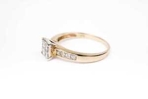A diamond ring in 9 carat yellow gold - 3
