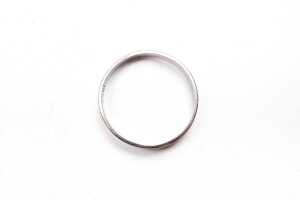 A wedding band in 18 carat white gold - 3