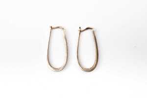 A pair of diamond hoops in 9 carat yellow gold - 4