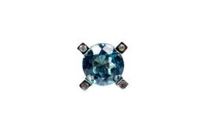 A pair of Swiss blue topaz and diamond earrings in 9 carat yellow gold - 2