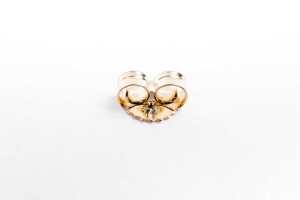 A pair of Swiss blue topaz and diamond earrings in 9 carat yellow gold - 4