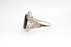A green tourmaline, white topaz and diamond ring in 9 carat yellow gold - 2