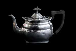 Antique English sterling silver three piece tea service, total weight 629g - 2