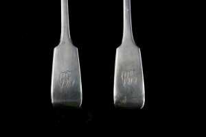 Set of four Victorian English sterling silver teaspoons, weight 93g - 2