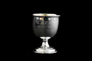 English sterling silver egg cup and spoon set, weight 41g - 3