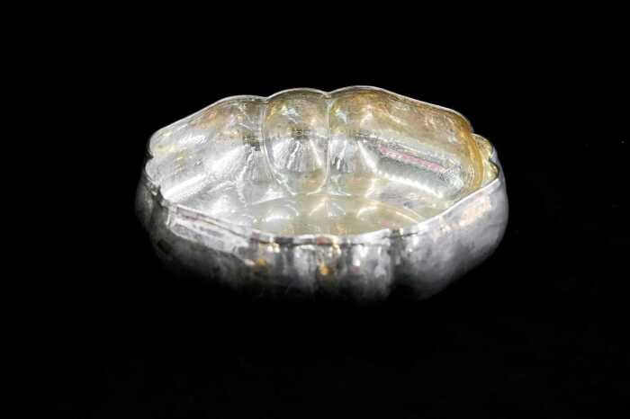 Italian 800 silver bowl, weight 218g