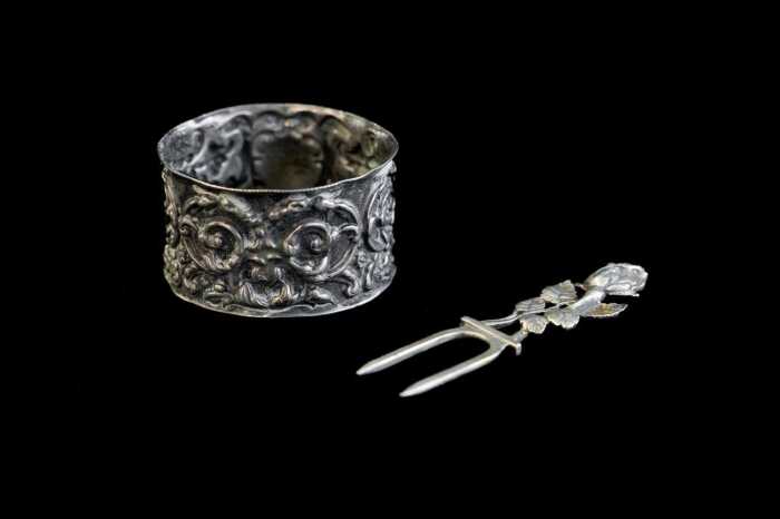 Sterling and 800 silver pieces