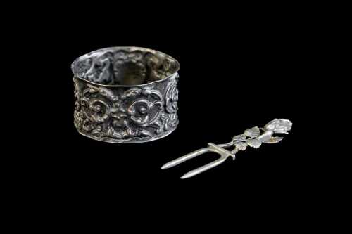Sterling and 800 silver pieces