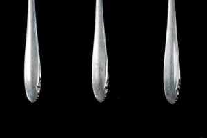 Set of 12 Heirloom (Oneida) 'Lasting Spring' sterling silver teaspoons, weight 235g - 4