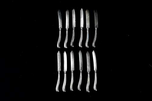 Set of 12 antique Russian 84 zolotnik silver fruit knives, c.1896-1908