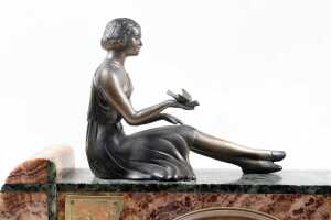 French Art Deco marble and spelter mantel clock - 3