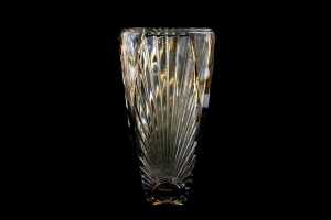 Three Mid-century pressed glass vases - 4
