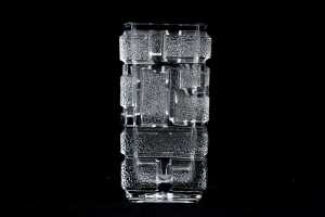 Two Czechoslovakian (Sklo Union) pressed glass vases by Jiri Zejmon (1925-1987) - 4