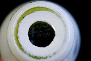 Ulrica Hydman Vallien (1938-2018) for Kosta Boda 'Open Minds' hand-painted glass vase - 4